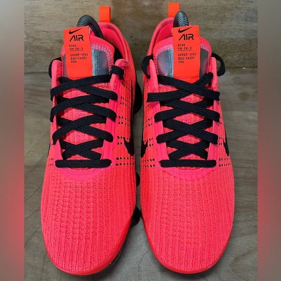 Nike Air VaporMax Flyknit 3 Womens Sz 7 (5.5Y) Shoes Sneakers Crimson Black - Picture 5 of 15
